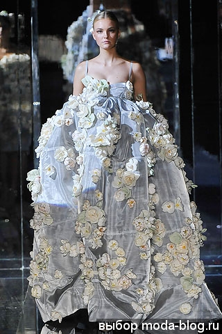 Платье от Dolce & Gabbana Платье от Dolce & Gabbana