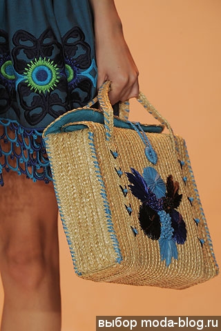 Сумка от Anna Sui Сумка от Anna Sui