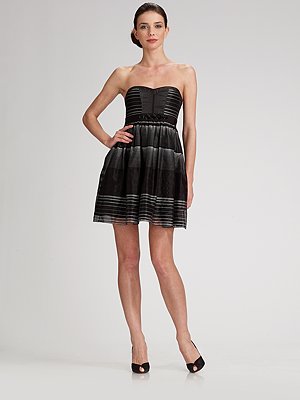 Платье от BCBGMAXAZRIA Платье от BCBGMAXAZRIA