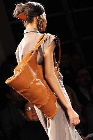 Сумка от Bottega Veneta Сумка от Bottega Veneta