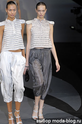 Шаровары от Emporio Armani Шаровары от Emporio Armani