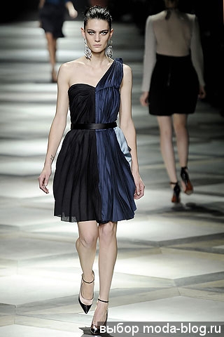 Показ Lanvin, весна-лето 2009 Показ Lanvin, весна-лето 2009