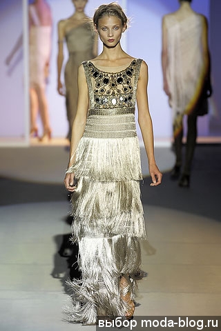 Платье от Alberta Ferretti Платье от Alberta Ferretti
