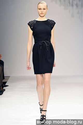 Черное платье от Andrew Gn
