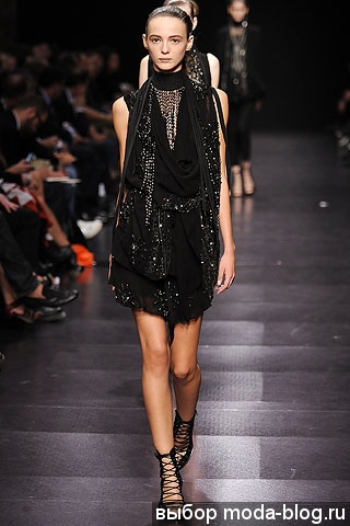 Черное платье от Ann Demeulemeester Черное платье от Ann Demeulemeester