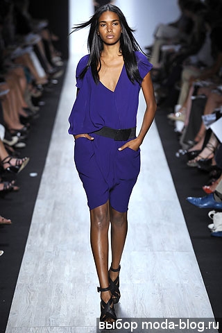 Синий от BCBG Max Azria, весна-лето 2009
