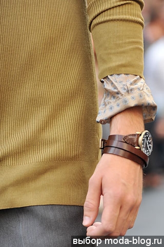 Часы от Burberry Prorsum 