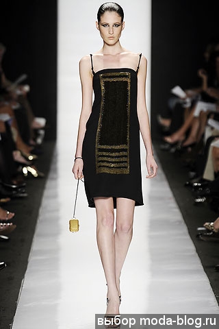 Черное платье от Chado Ralph Rucci Черное платье от Chado Ralph Rucci