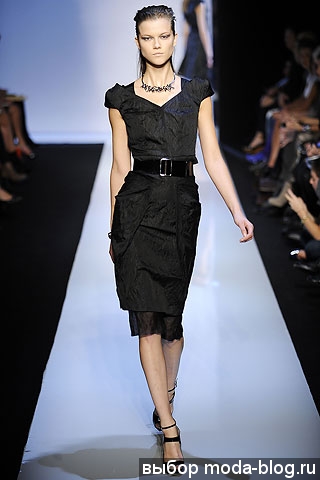 Черное платье от Costume National Черное платье от Costume National