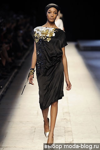 Черное платье от Dries Van Noten Черное платье от Dries Van Noten