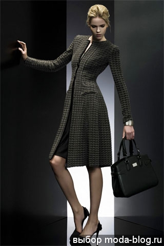 Пальто от Giorgio Armani Пальто от Giorgio Armani