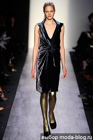 Платье от BCBG Max Azria Платье от BCBG Max Azria
