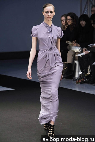 Платье от Roland Mouret Платье от Roland Mouret
