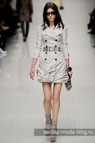 Тренч от Burberry Prorsum, весна-лето 2010