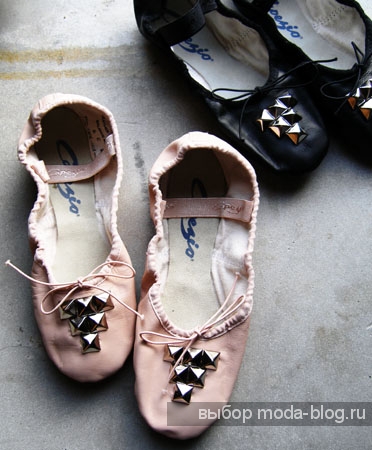 studded-ballet-slippers-0a studded-ballet-slippers-0a
